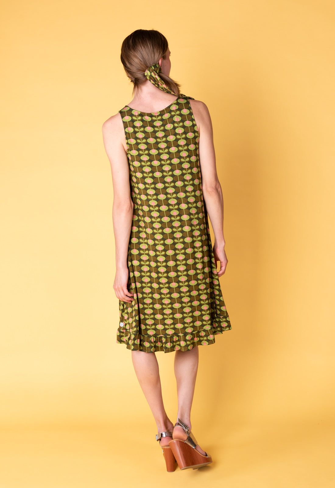 Kurzes weites Kleid ohne Ärmel - S25Dress-V9