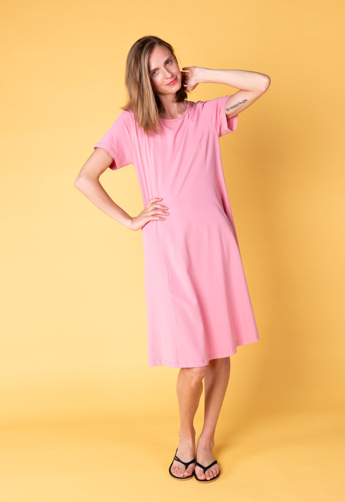 Kurzarm-Kleid mit Prinzess-Nähten - S25Dress-G3