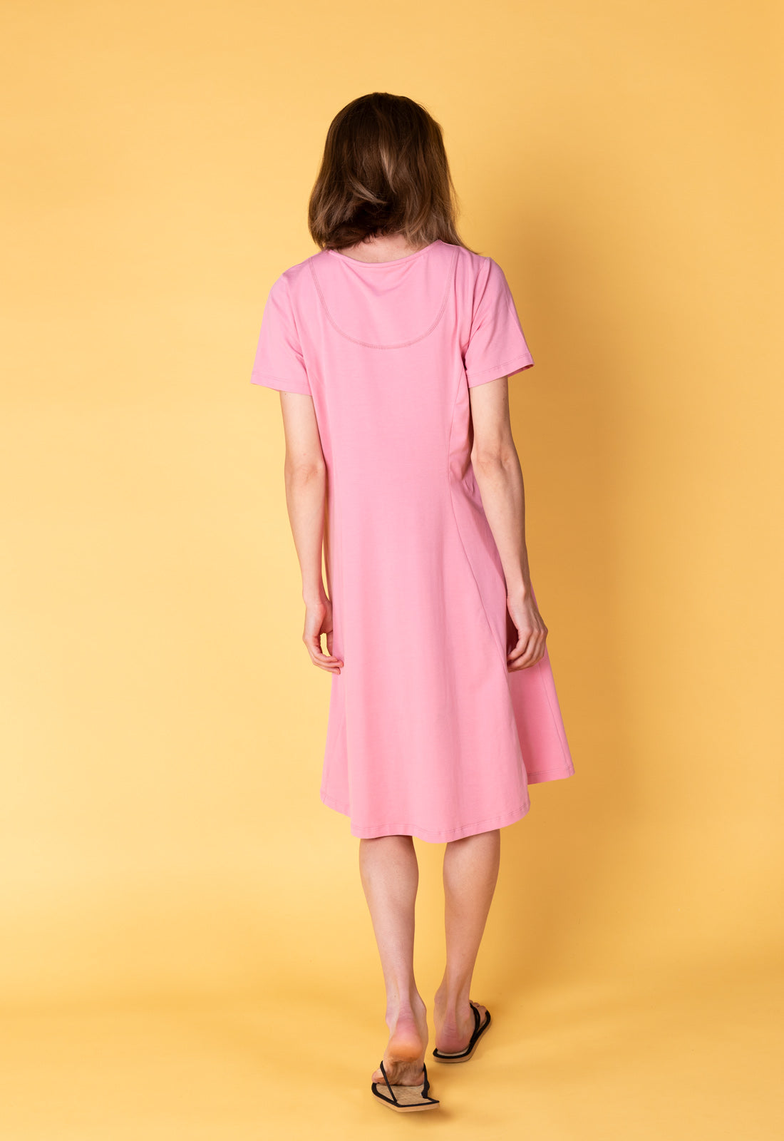 Kurzarm-Kleid mit Prinzess-Nähten - S25Dress-G3