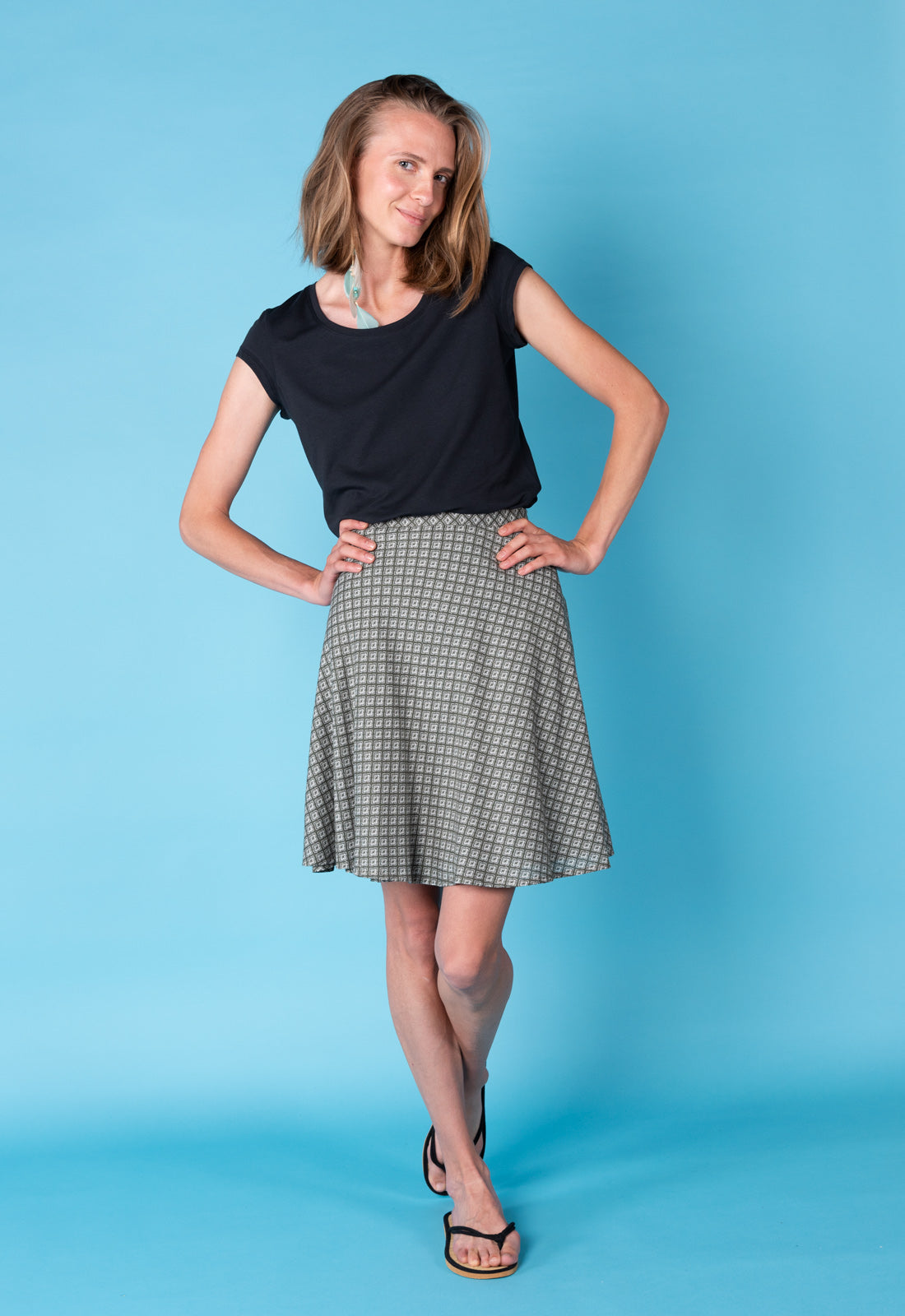 Wrap skirt with wide tie band - S25RSK-100