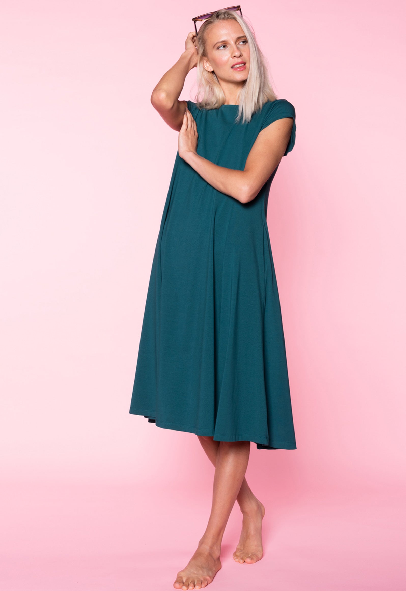 S26Dress-G1 – Langes Bio-Baumwollkleid mit schwingendem Rock