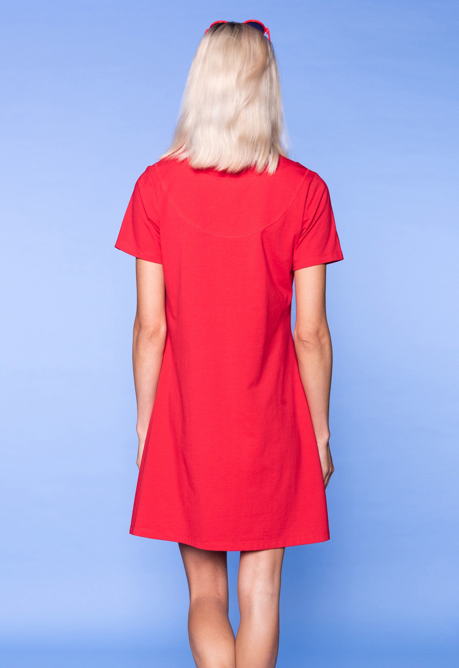 S26Dress-G2 – Feminines Bio-Baumwoll-Minikleid mit Falte