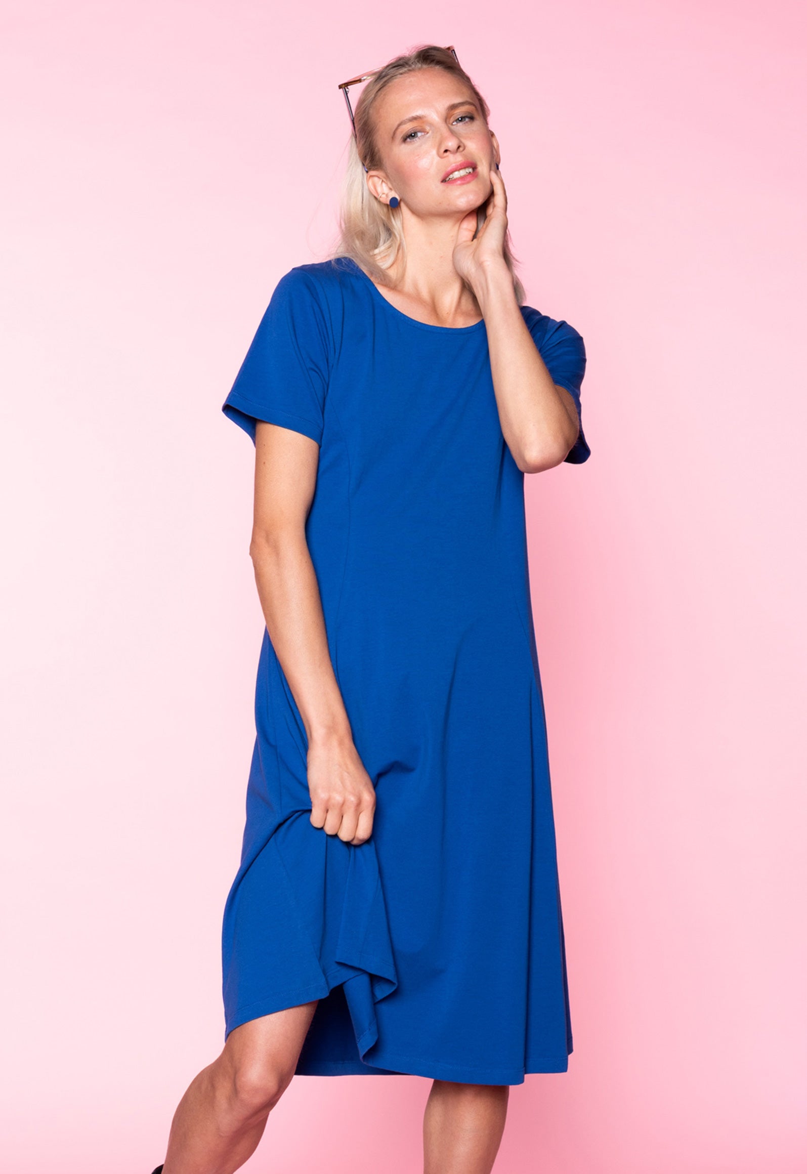 S26Dress-G3 – Kurzarmkleid mit Prinzess-Nähten