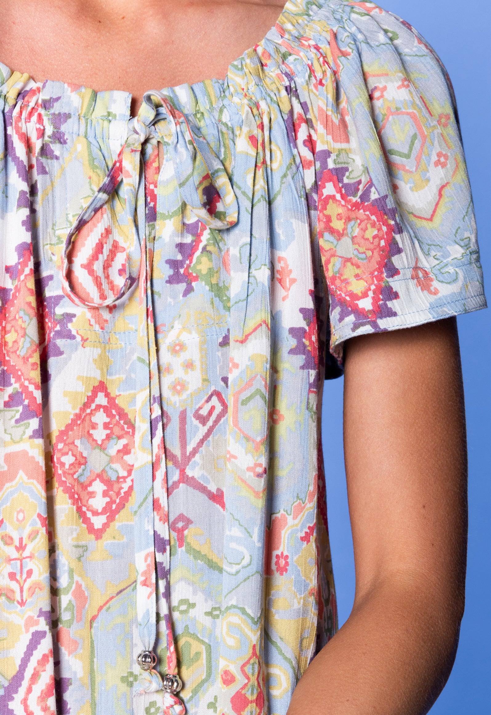 S26Dress-PR1 – Weites Stufenkleid aus 100 % Upcycled Rayon