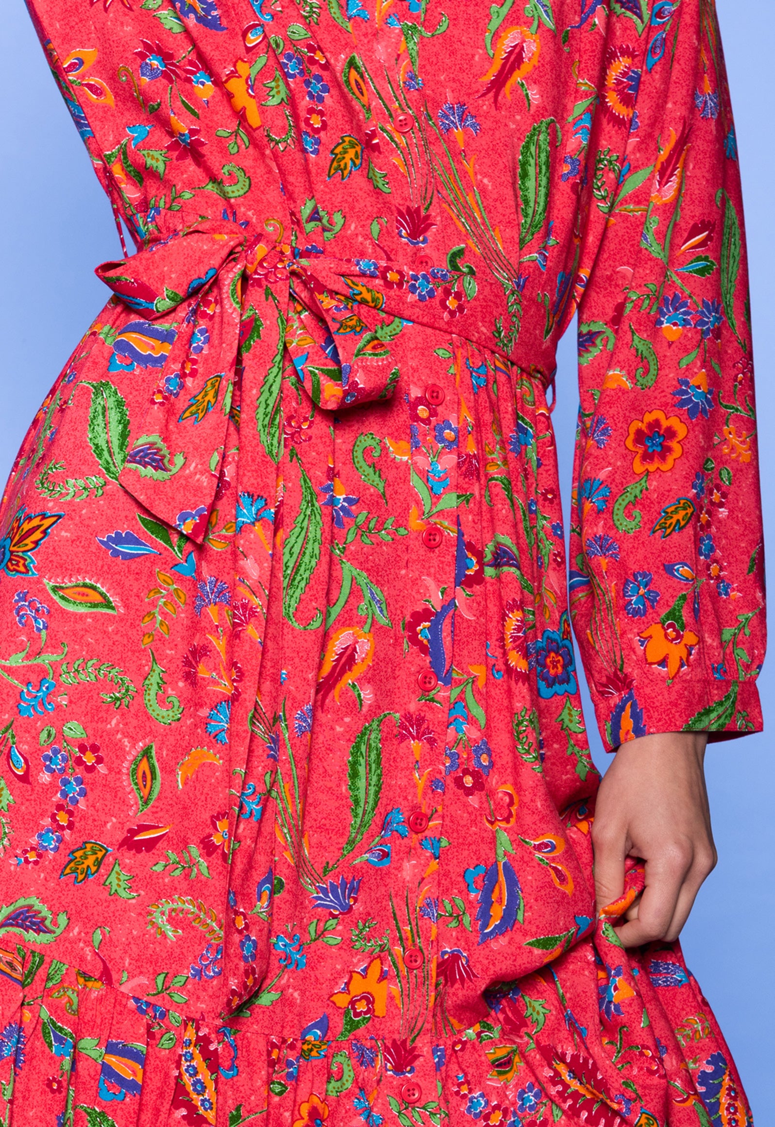 S26Dress-PR3 – Feminines Kleid mit Gürtel aus 100 % Upcycled Rayon