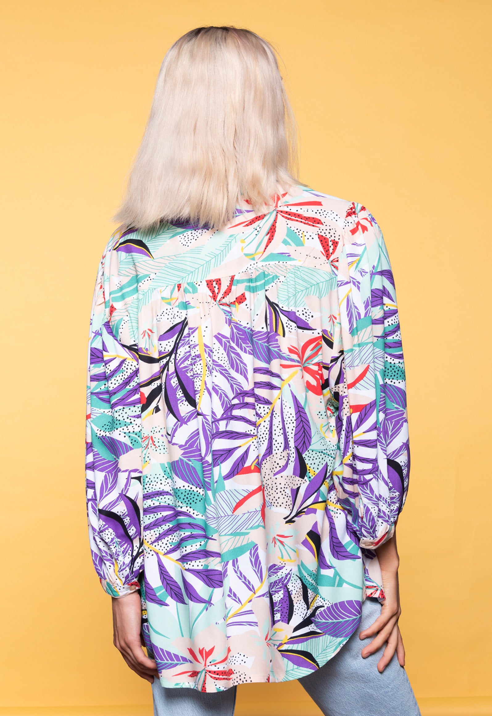 S26Top-PR1 – Leichtes Blusentop aus 100 % Upcycled Rayon