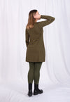 Kurzes Langarm-Kleid mit Kellerfalte - VD05W23