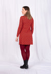 Kurzes Langarm-Kleid mit Kellerfalte - VD05W23