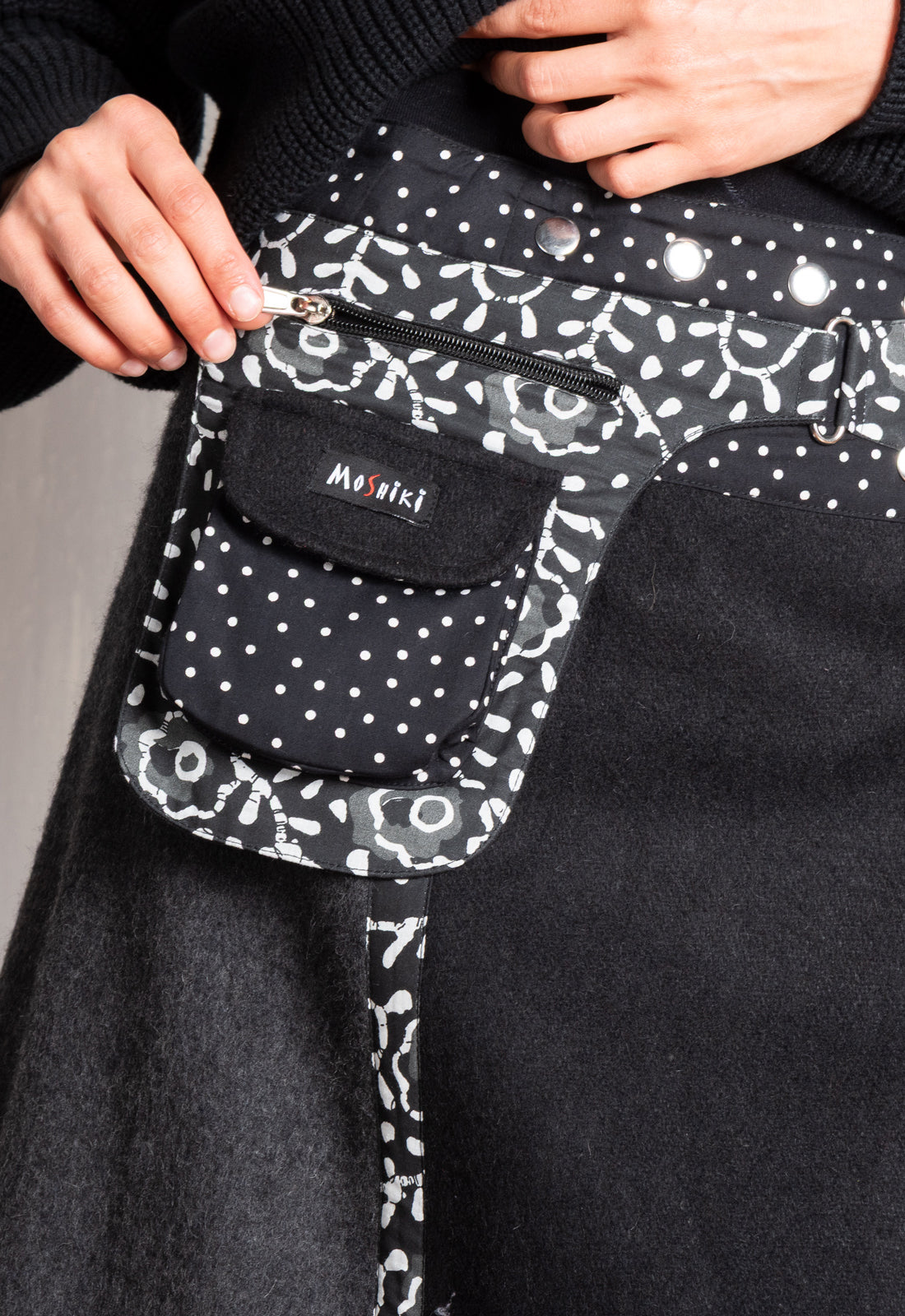 Hot Cookie 1 Wool W25 - 48cm