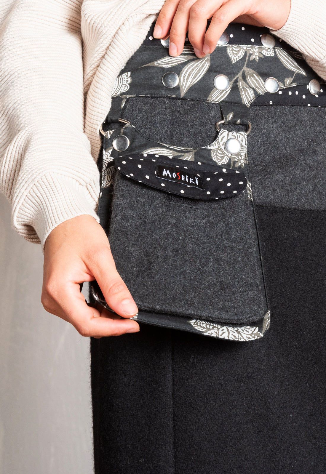 Hot Cookie 50 Wool W25 - 55cm