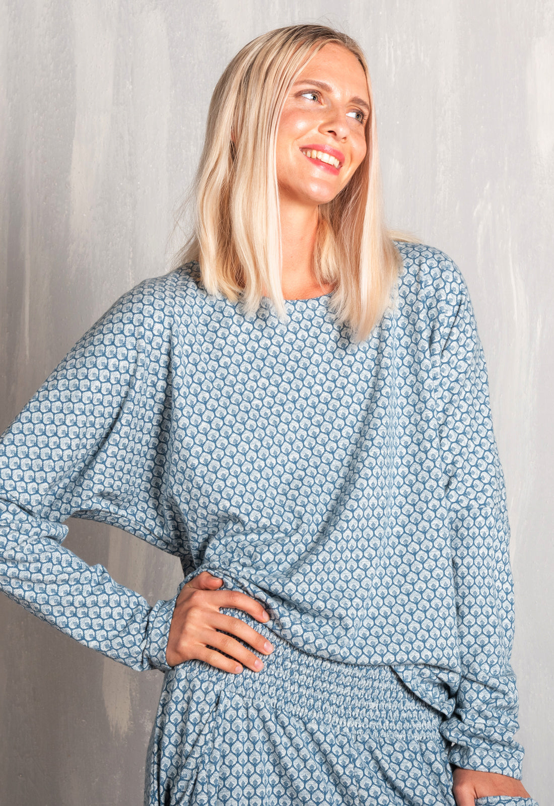 W25Top-G6 – Figurbetontes Langarmtop – GOTS-zertifiziert