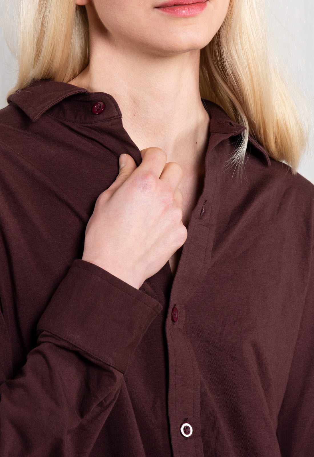 W26Blouse-G1 – Jerseybluse aus Bio-Baumwolle mit Kragen