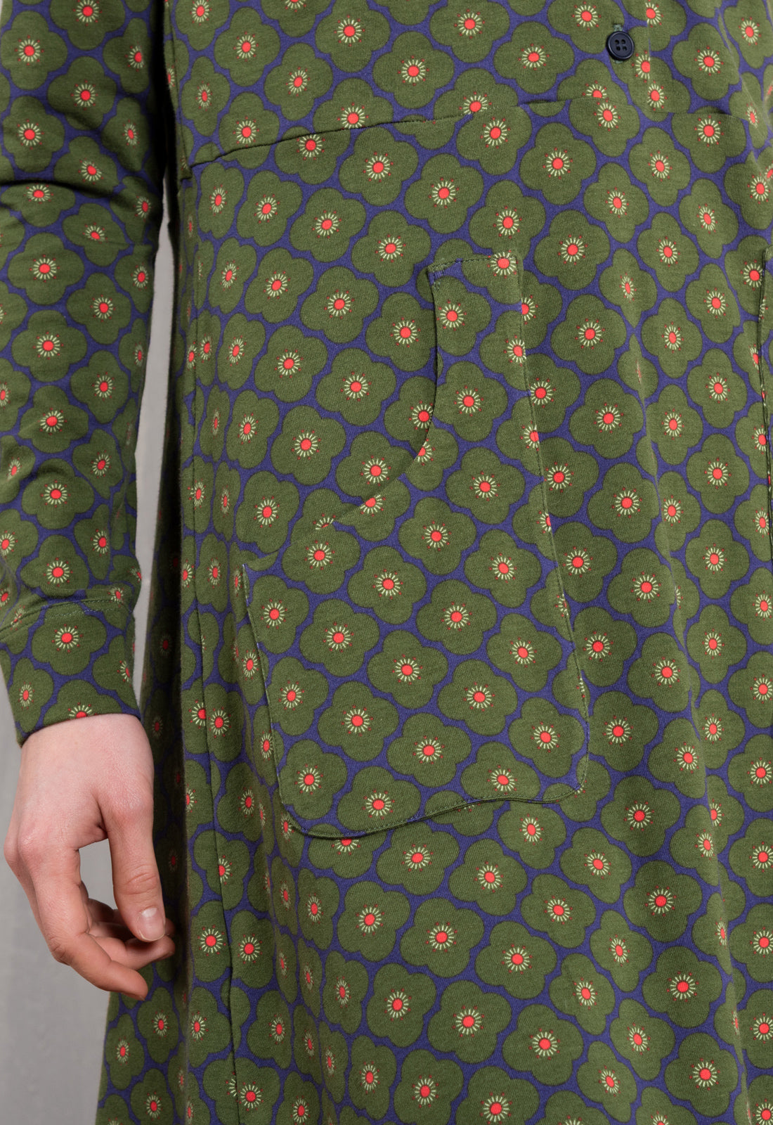 W26Dress-OC2 – Bio-Baumwollkleid mit Hemdkragen und Knopfleiste