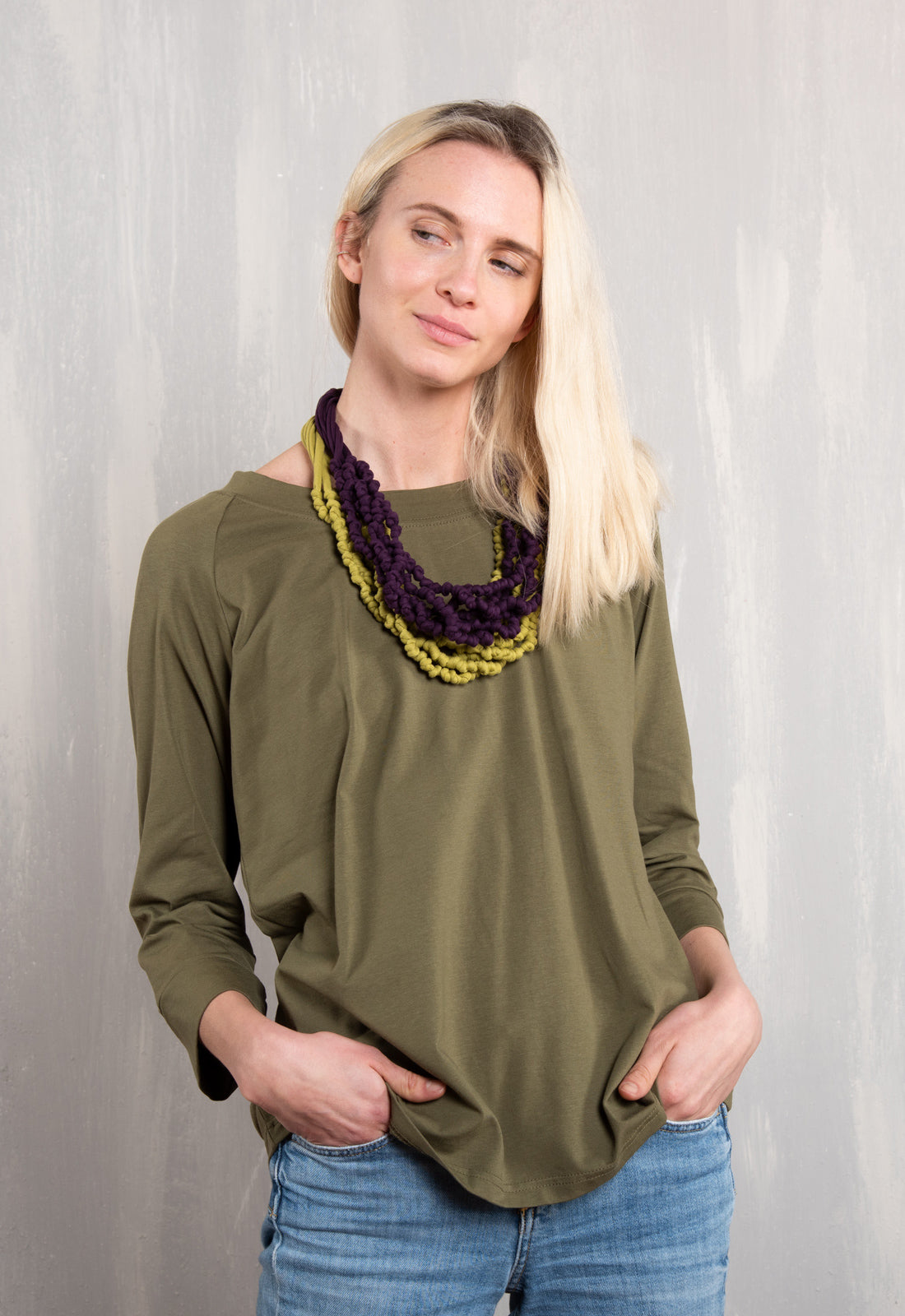 W26Top-G2 – Längeres Langarmshirt aus Bio-Baumwolle