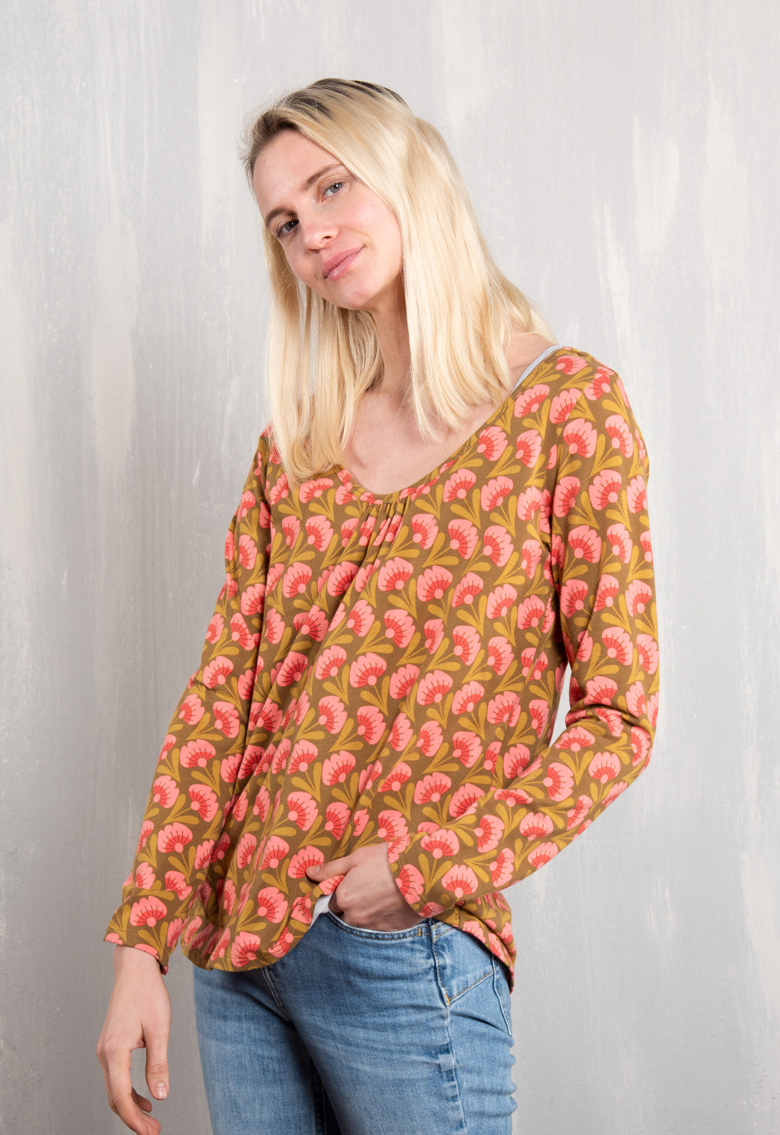 W26Top-OC1 – leicht ausgestelltes Bio-Baumwoll-Longsleeve