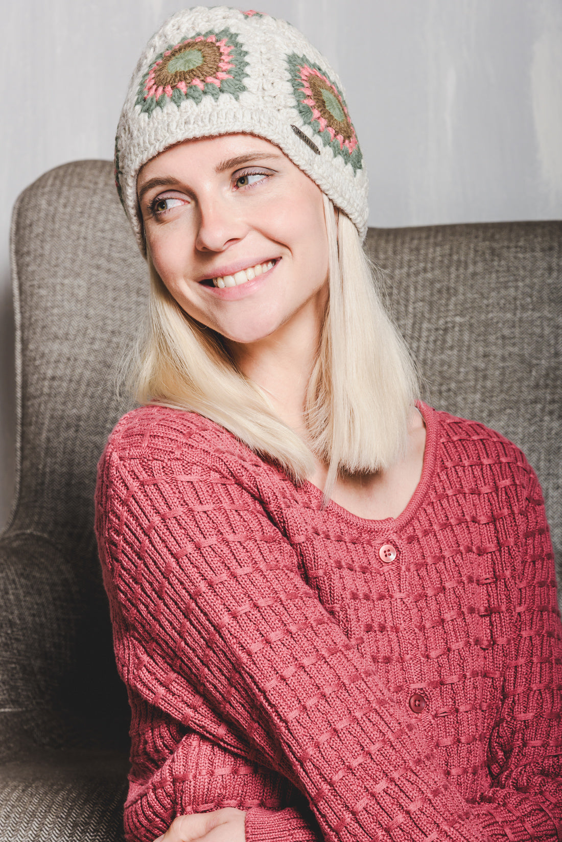 Yumari Jacket – Figurbetonter Strickcardigan aus Bio-Baumwolle