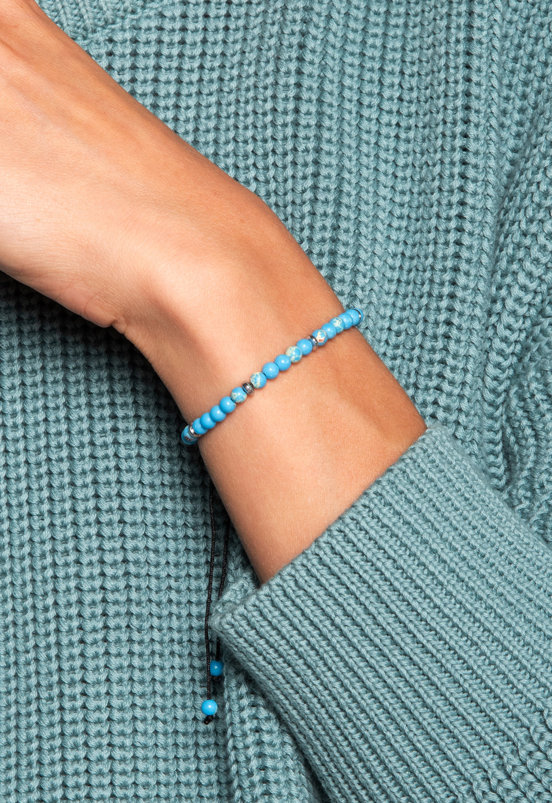 B3 - Verstellbares Naturstein-Armband mit Silberperlen – Stil trifft Bedeutung