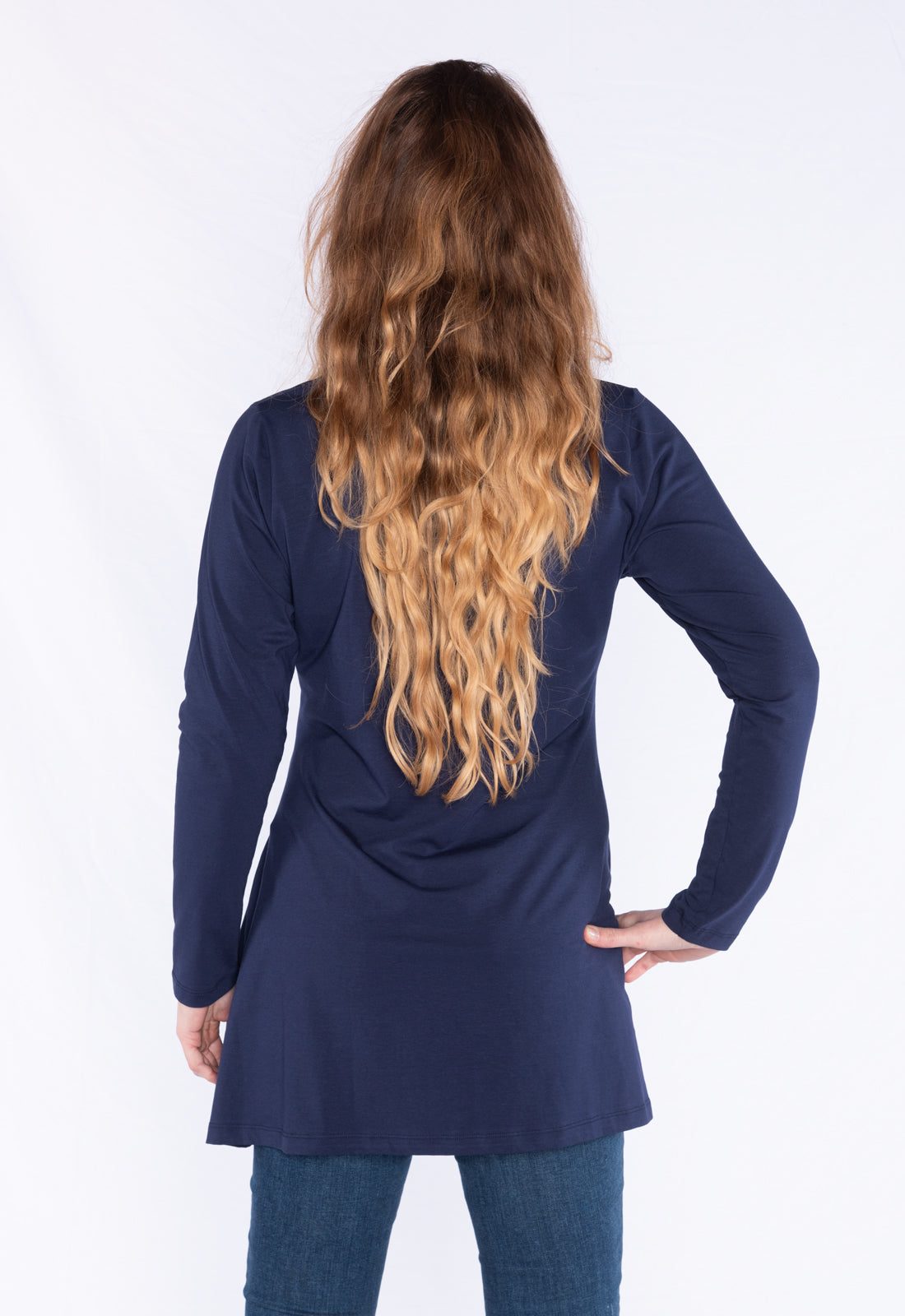 Langarm-Shirt mit V-Ausschnitt - GOTS zertifiziert - W24Top-G1