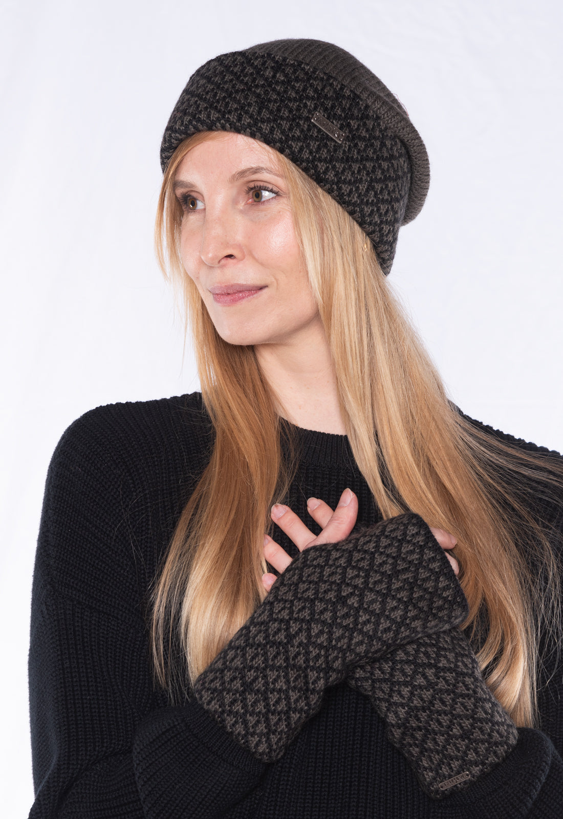 Nabin Strickbeanie