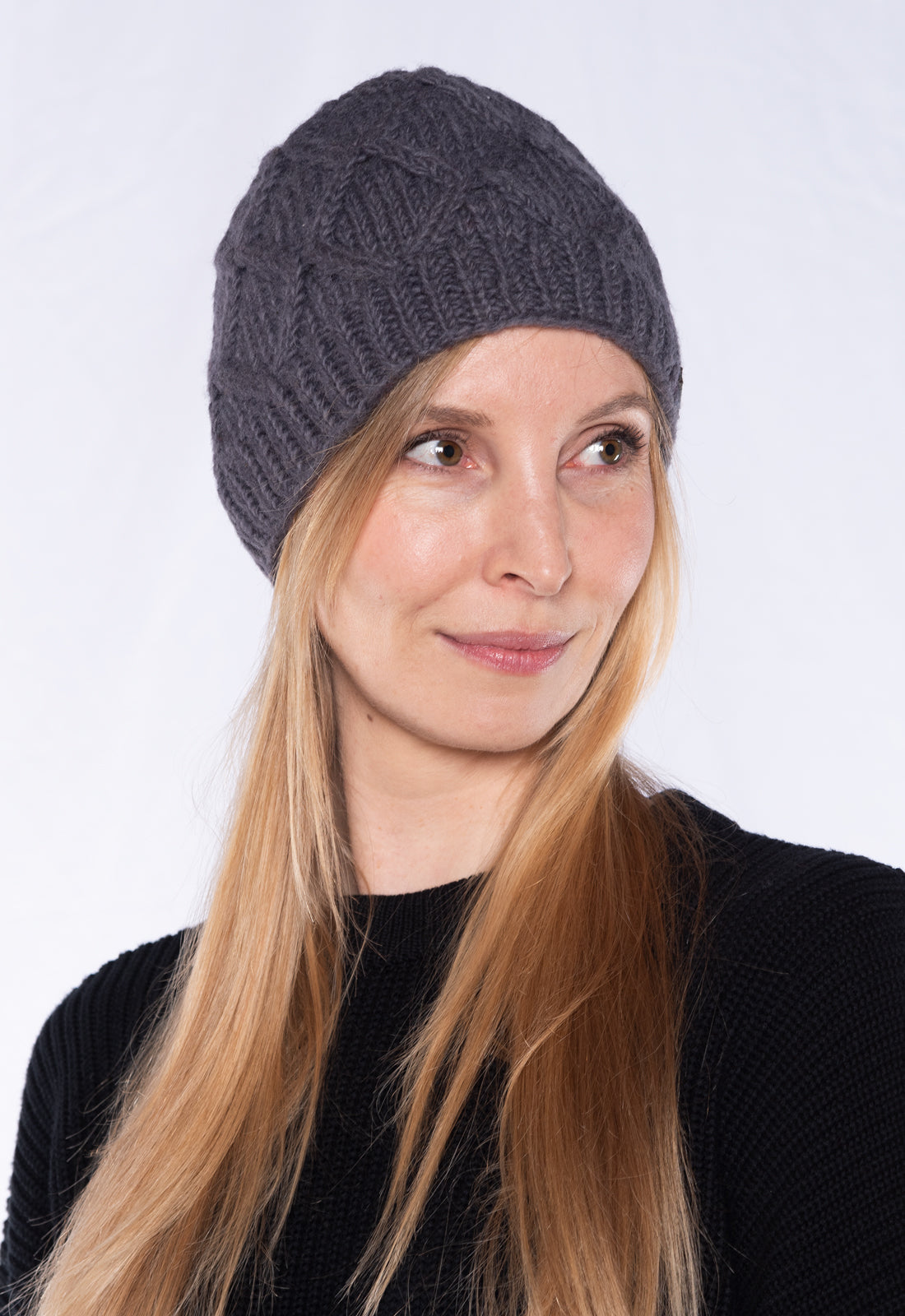 Utam knitted beanie